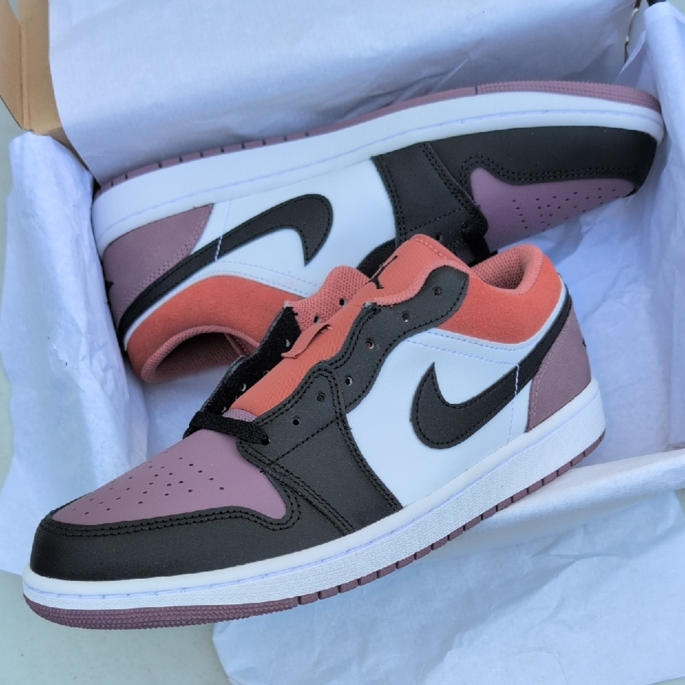 Nike Air Jordan 1 Low Special Edition - MAUVE - Size 10.5 ( FB9907-102 )
